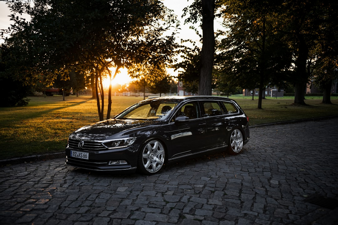 Klassischer Sportwagen mit modernen Akzenten